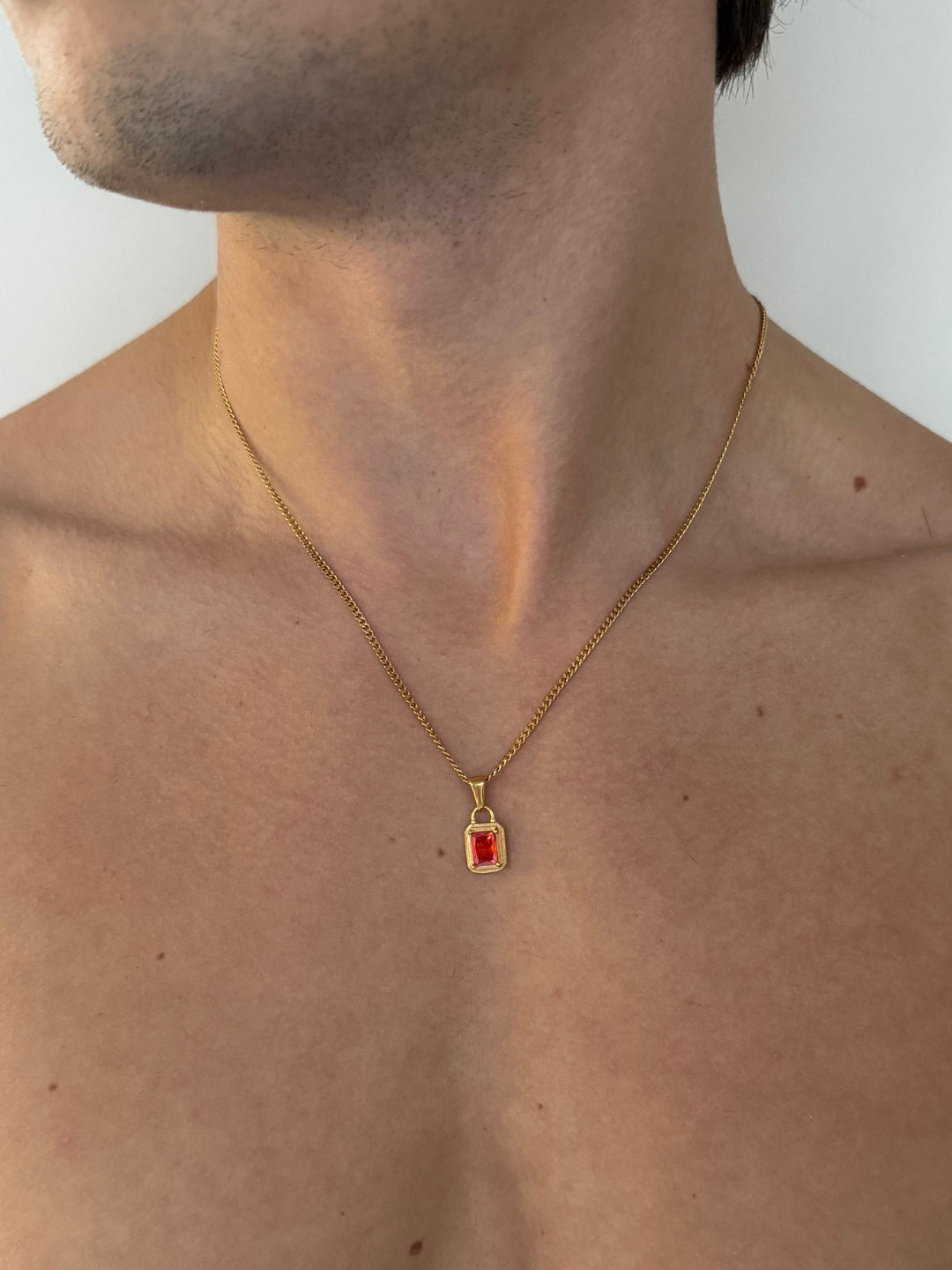 RED GEMSTONE CHAIN | 18K Goud